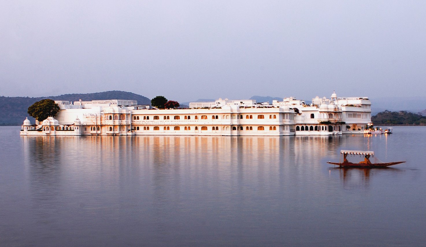 lake_palace_udaipur